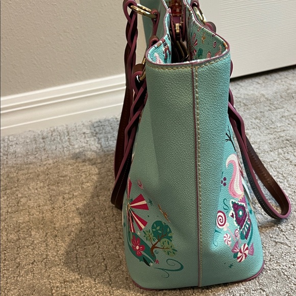 Dooney & Bourke Nutcracker tote bag Disney - Picture 10 of 11